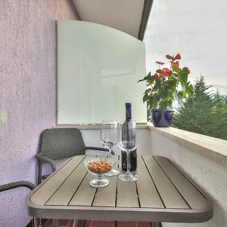 Gloria Hotel 3*