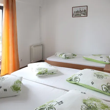 Hotel Gloria 3*