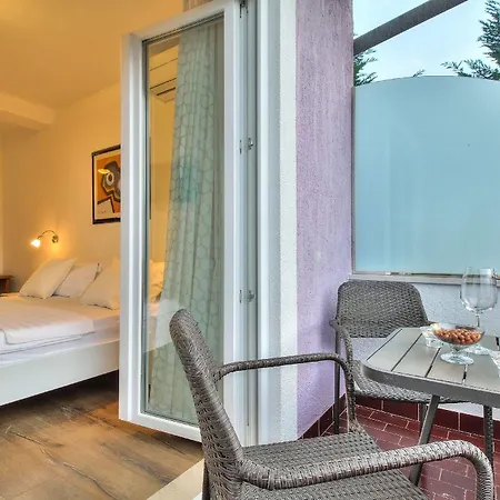 Gloria Hotel